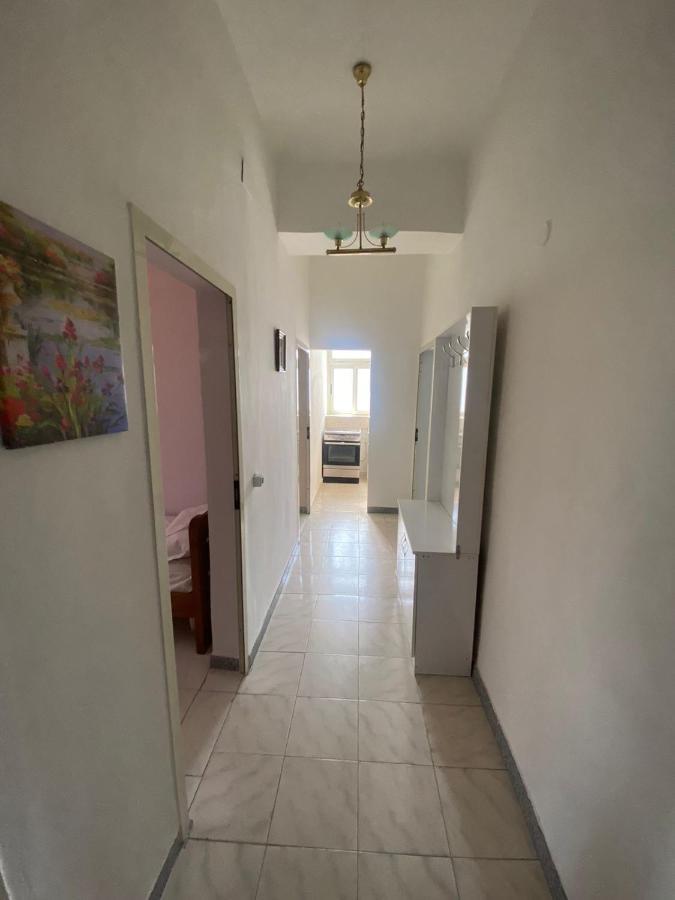 Vollga Promenade Lovely 2 Bedroom Apartment Durres Exterior photo